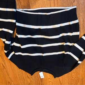 GAP Textured Black Sweater